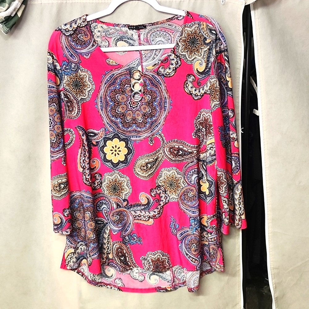 Ava & Grace tunic blouse  size XL